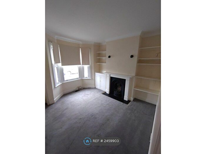 2 Bedroom Terraced House To Rent In Argyle Road, Sevenoaks, TN13