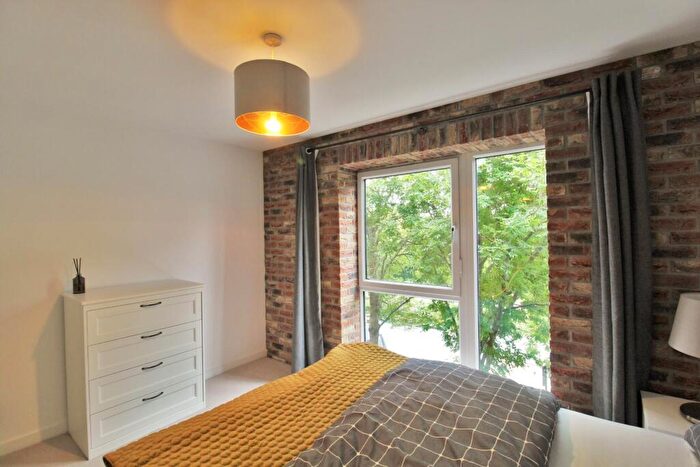 1 Bedroom Apartment To Rent In Hazlemere Marina, Waltham Abbey, EN9