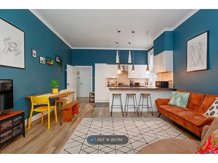 1 Bedroom Flat To Rent In Horace Road, Bournemouth, BH5