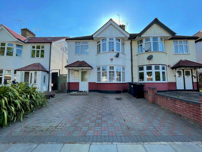 3 Bedroom Semi-Detached House To Rent In Fairfield Crescent, Edgware, HA8