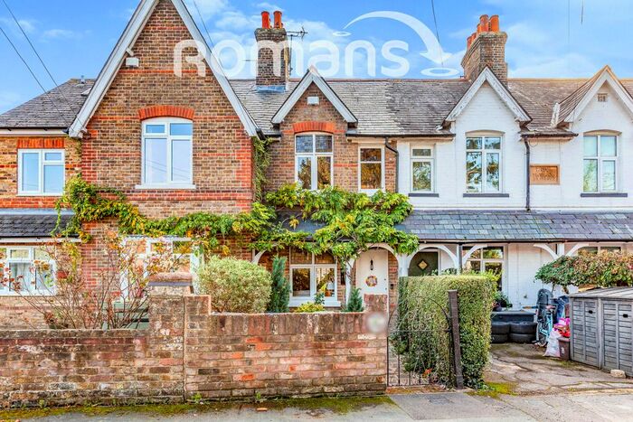 2 Bedroom Terraced House To Rent In Ye Meads, SL6