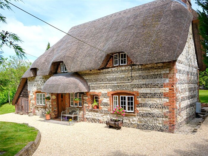 5 Bedroom Detached House For Sale In East Chisenbury, Pewsey, SN9