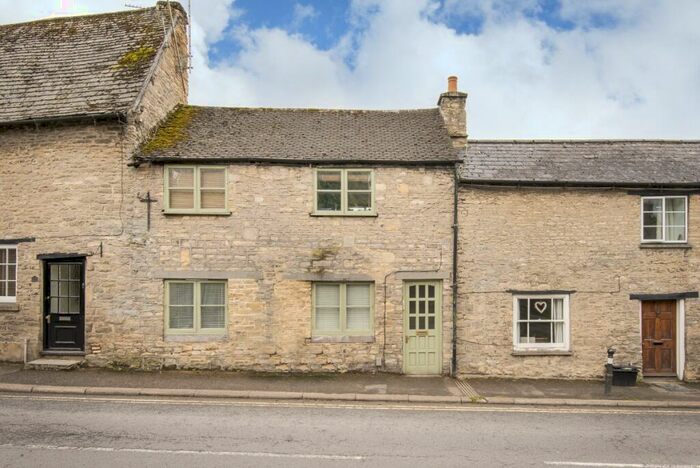 1 Bedroom Apartment To Rent In West End, Witney, OX28
