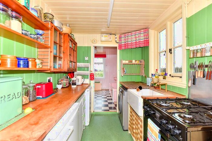 3 Bedroom Detached Bungalow For Sale In Dungeness Road, Dungeness, Romney Marsh, Kent, TN29