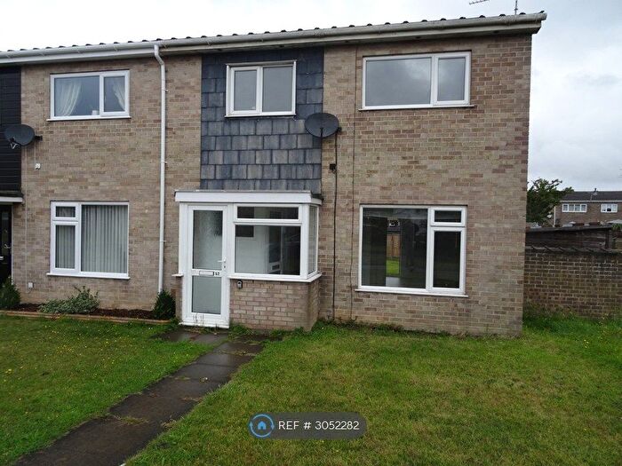 3 Bedroom End Of Terrace House To Rent In Westhall Road, Lowestoft, NR32