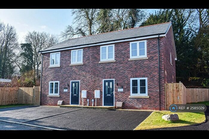 3 Bedroom Semi-Detached House To Rent In Lluesty Gardens, Holywell, CH8