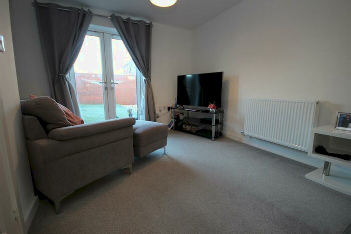 2 Bedroom End Of Terrace House To Rent In Hutchings Drive, Tithebarn, Exeter, EX1