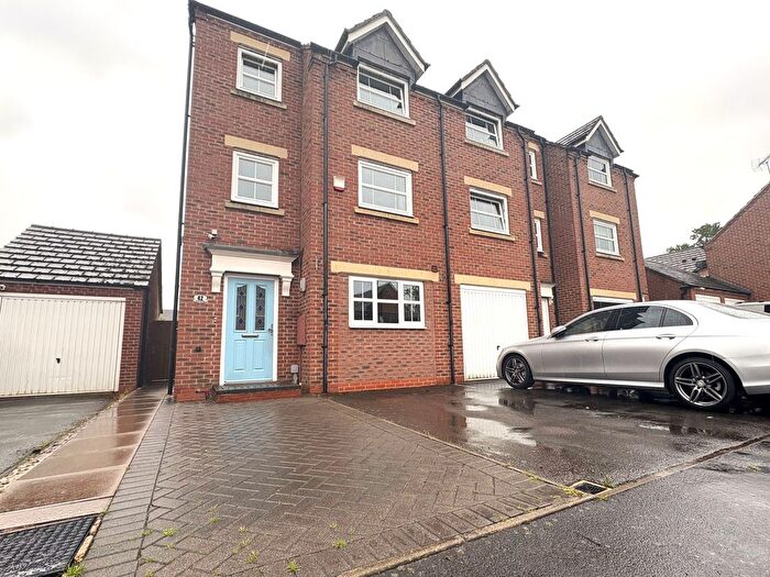 4 Bedroom Town House To Rent In Jefferson Way, Coventry, CV4