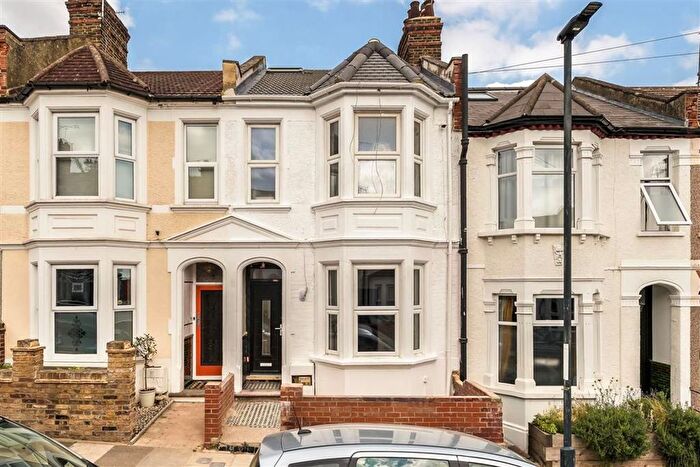 4 Bedroom Property To Rent In Lucknow Street, Plumstead, SE18