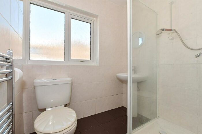 2 Bedroom Semi-Detached Bungalow For Sale In Beverley Rise, Billericay, Essex, CM11