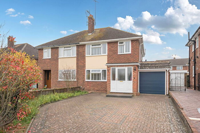 3 Bedroom Semi Detached House For Sale In Modern Family Home In Highly Desirable Location, ME8