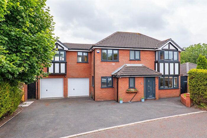 5 Bedroom Detached House For Sale In Merton Grove, Chorley, PR6
