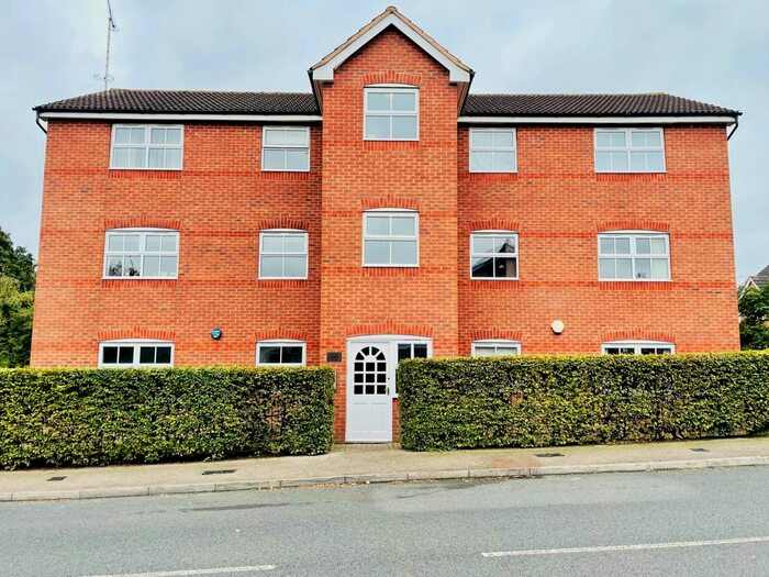 2 Bedroom Flat To Rent In Glendale Way, Tile Hill, Coventry, CV4