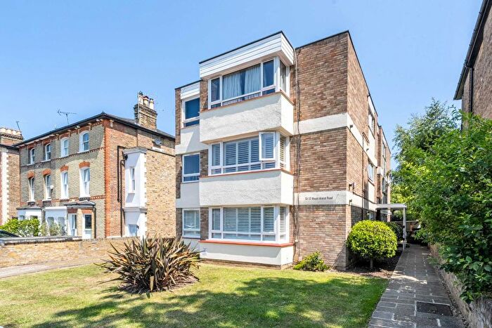 2 Bedroom Flat To Rent In Mount Ararat Road, Richmond, TW10