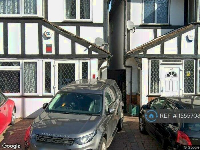 3 Bedroom Semi-Detached House To Rent In Station Road, Orpington, BR6