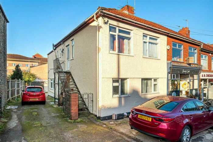 2 Bedroom Apartment To Rent In Victoria Street, Staple Hill, Bristol, Gloucestershire, BS16