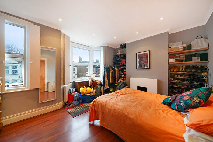 3 Bedroom Terraced House For Sale In Bedroom House For Sale In Catford, SE6