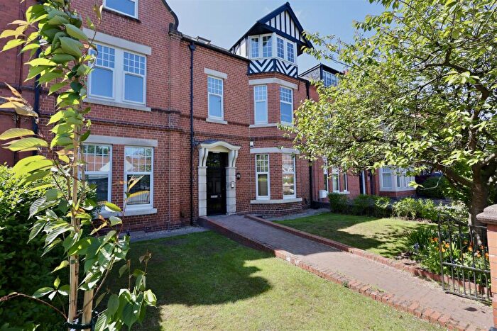 2 Bedroom Flat To Rent In Osborne Road, Jesmond, Newcastle Upon Tyne, NE2