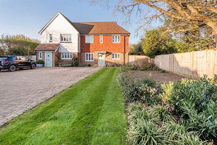 2 Bedroom Semi Detached House For Sale In Fairfield Close, Hadlow, Tonbridge, TN11