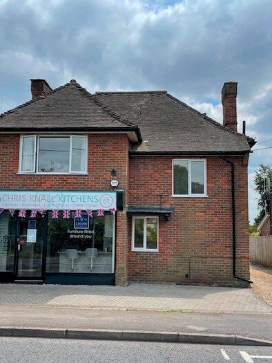 3 Bedroom Semi-Detached House To Rent In High Street, Prestwood, Great Missenden, HP16