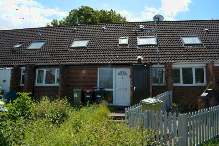 3 Bedroom Terraced House To Rent In Arncliffe Drive, Milton Keynes, MK13