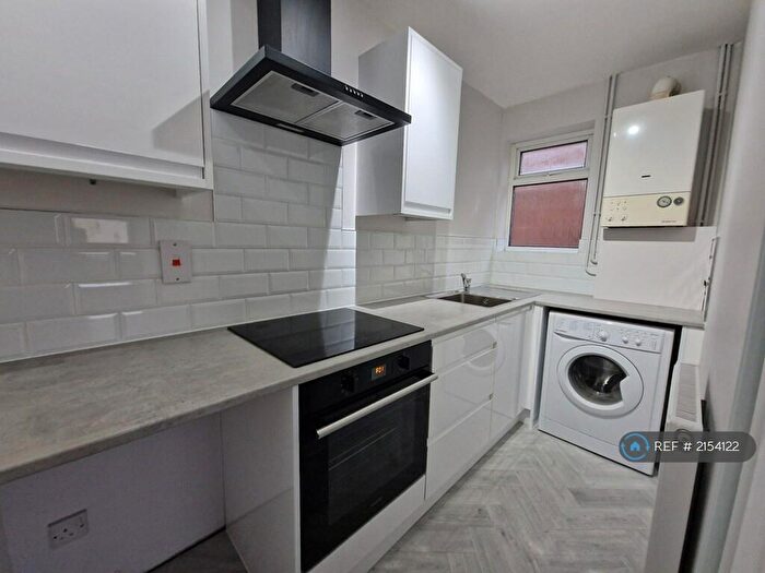 1 Bedroom Flat To Rent In Regents Court, Kettering, NN15