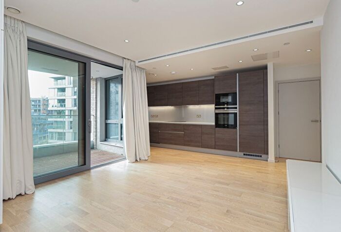 2 Bedroom Flat To Rent In Onyx Apartments, Camley Street, Kings Cross, N1C