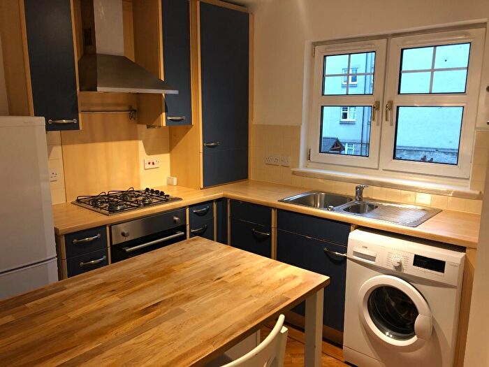 2 Bedroom Flat To Rent In New Orchardfield, Leith Walk, Edinburgh, EH6