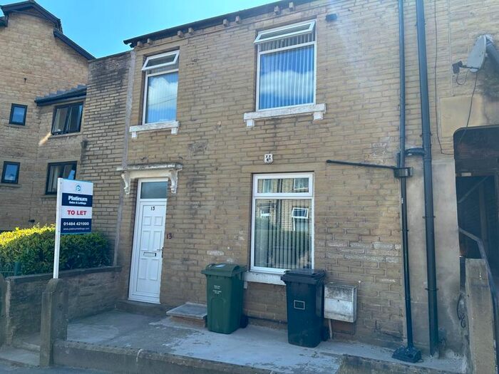2 Bedroom Terraced House To Rent In Crescent Road, Birkby, Huddersfield, HD2