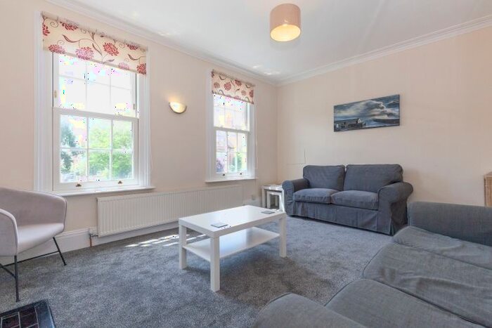2 Bedroom Flat To Rent In Banbury Road, Oxford, OX2