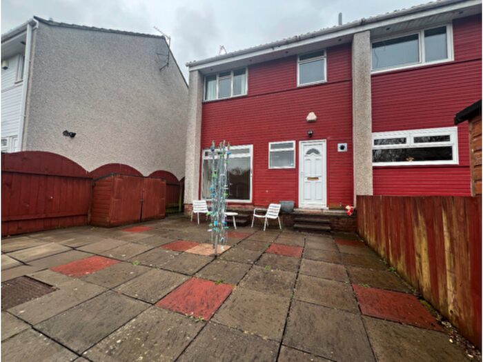 3 Bedroom End Of Terrace House To Rent In Graham Court, Dundee, DD4