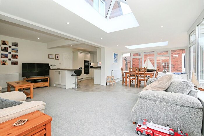 4 Bedroom Detached House For Sale In Oak View, Bretton, Peterborough, PE3