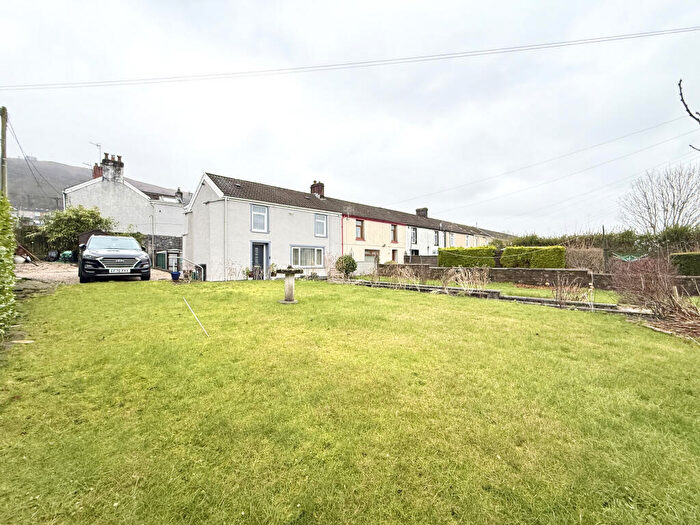 3 Bedroom End Of Terrace House For Sale In Cardiff Road, Aberaman, Aberdare, CF44