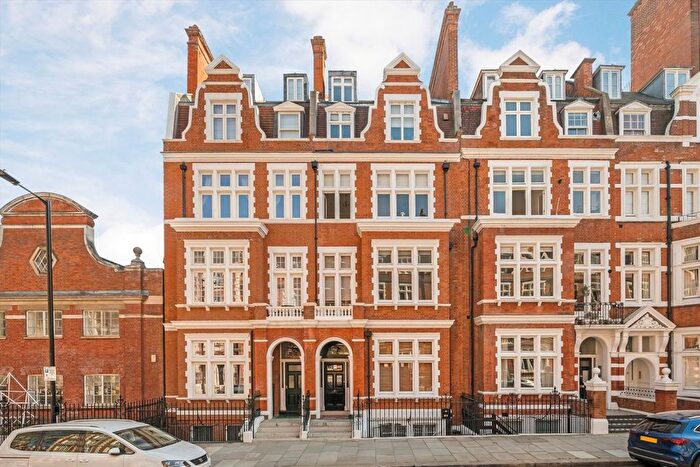 1 Bedroom Flat For Sale In Palace Court, Notting Hill, W2