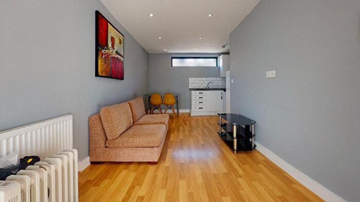 1 Bedroom Flat To Rent In Elder Place, City Centre, Brighton, BN1