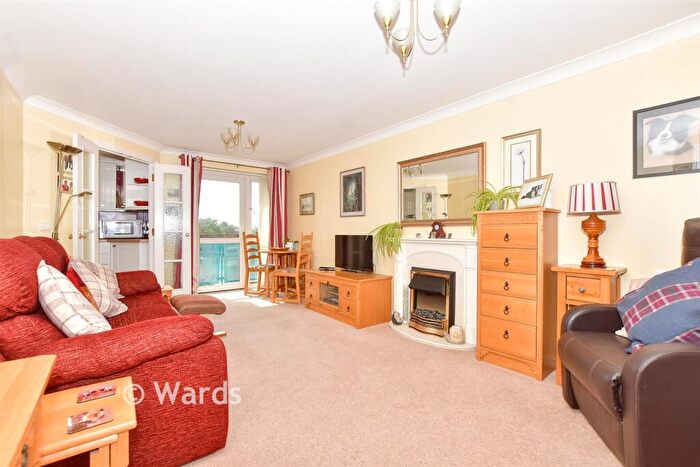 1 Bedroom Flat For Sale In Richmond Street, Herne Bay, Kent, CT6