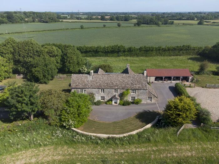 5 Bedroom Farm House For Sale In Lot - Furzen Leaze Farm, Siddington, Cirencester, Gloucestershire, GL7