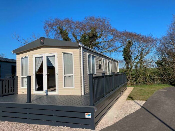 2 Bedroom Park Home For Sale In Primrose Bank Holiday Park, Singleton Road, Weeton, PR4