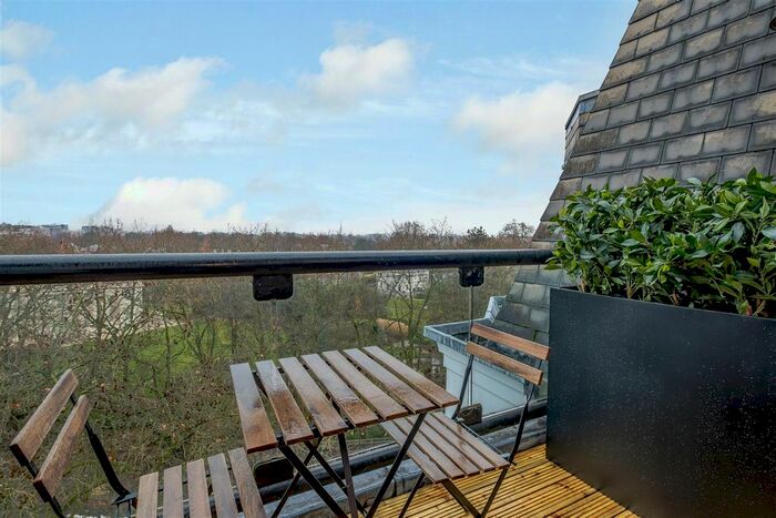 4 Bedroom Flat To Rent In Park Road, London, NW8