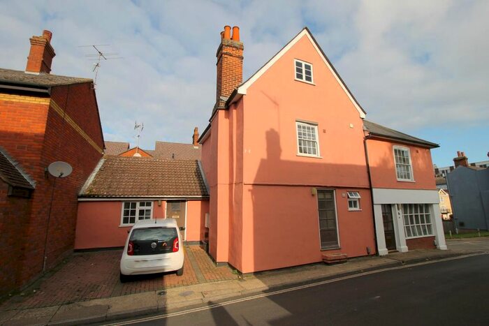 2 Bedroom Flat To Rent In Northgate Street, Colchester, Essex CO1
