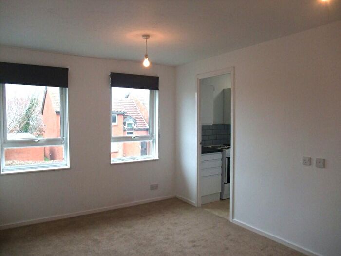 Studio To Rent In Tolpuddle Gardens, Bournemouth, Dorset, BH9