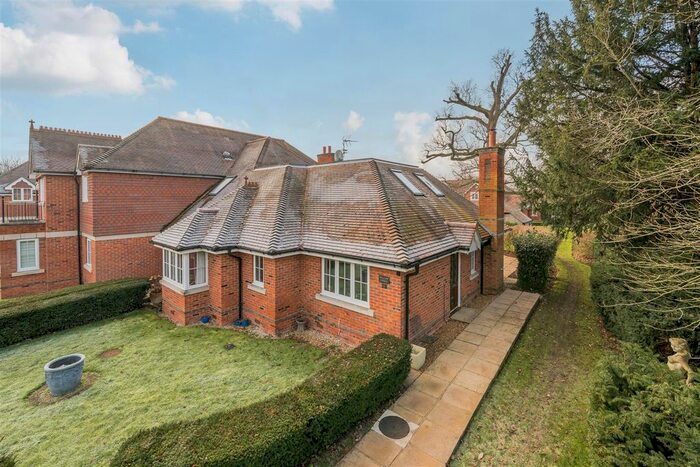 4 Bedroom Semi-Detached House For Sale In Bonhomie Court, Broadcommon Road Hurst, Berkshire, RG10