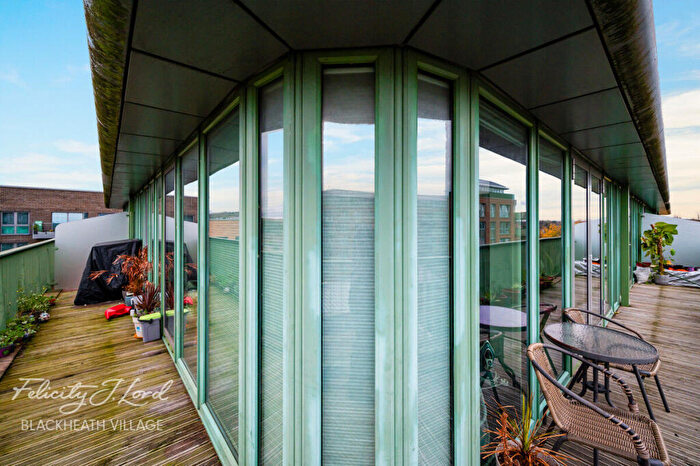 2 Bedroom Apartment For Sale In Tudway Road, London, SE3