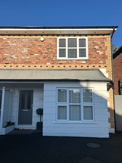 3 Bedroom Property To Rent In Raymond Avenue, Stockton Heath, WA4