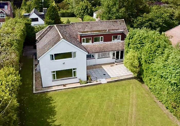 5 Bedroom Detached House For Sale In Clarendon Road, Alderbury, Salisbury, Wiltshire, SP5