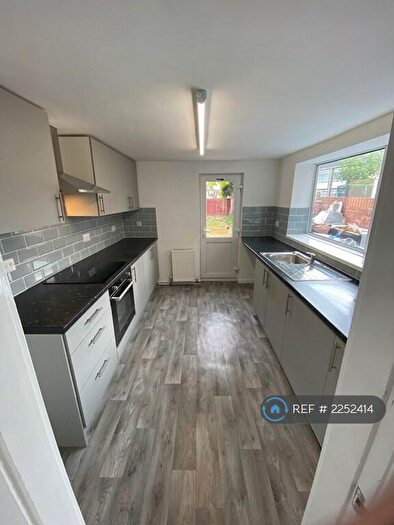 3 Bedroom Terraced House To Rent In Rosmead Street, Hull, HU9