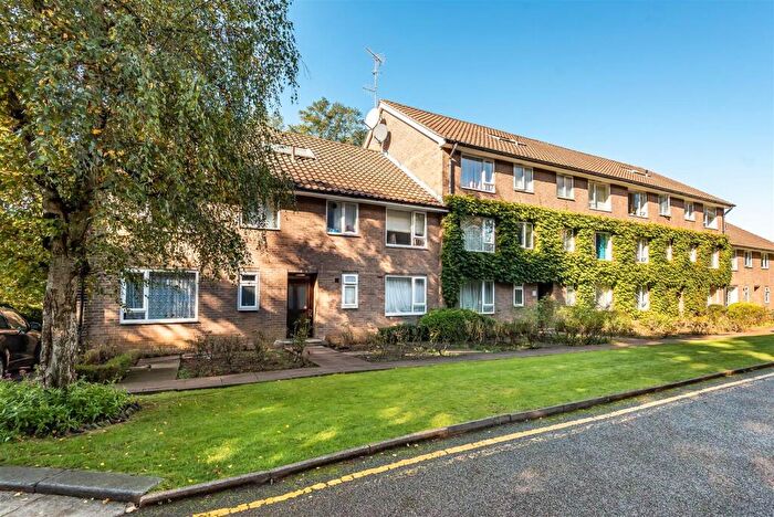 1 Bedroom Flat To Rent In Moat Lodge, London Road, Harrow On The Hill, HA1