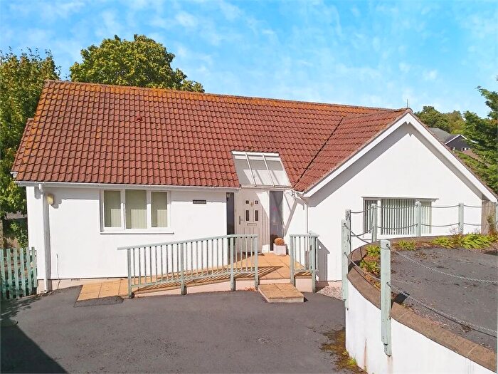 2 Bedroom Detached Bungalow For Sale In Pinewood Road, Milber, Newton Abbot, Devon., TQ12