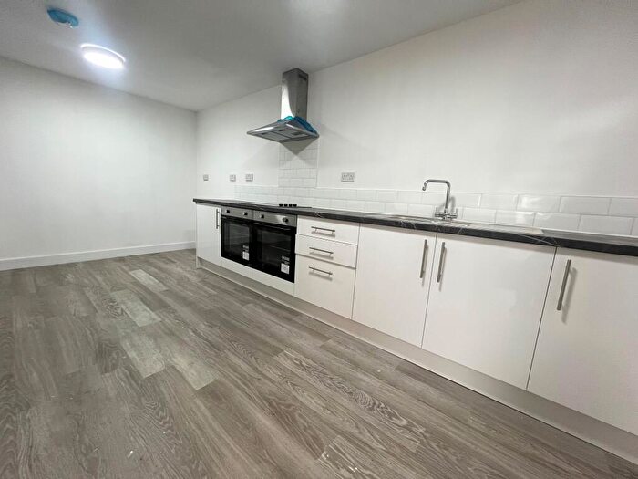 1 Bedroom Flat To Rent In Longdon Close, Redditch, B98