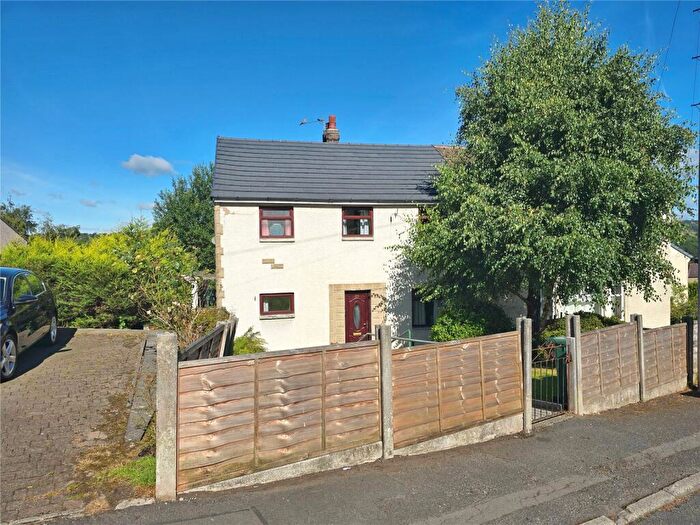 3 Bedroom Semi-Detached House For Sale In Hardman Avenue, Rawtenstall, Rossendale, BB4